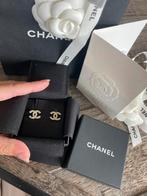 Chanel oorbellen, Sieraden, Tassen en Uiterlijk, Oorbellen, Ophalen of Verzenden, Zo goed als nieuw, Knopjes of Stekers, Goud