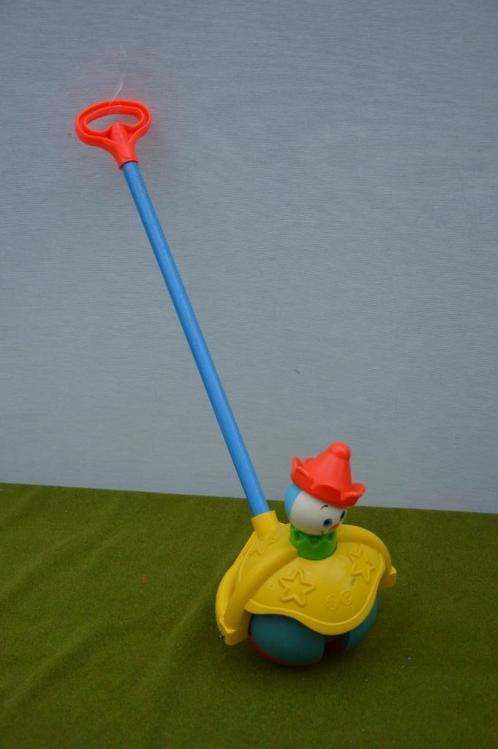 Fisher Price vintage clown op bal met stok, #758, Roll along, Kinderen en Baby's, Speelgoed | Fisher-Price, Gebruikt, Duw- of Trekspeelgoed