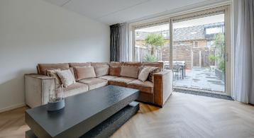 Hoekbank Velours beschikbaar voor biedingen