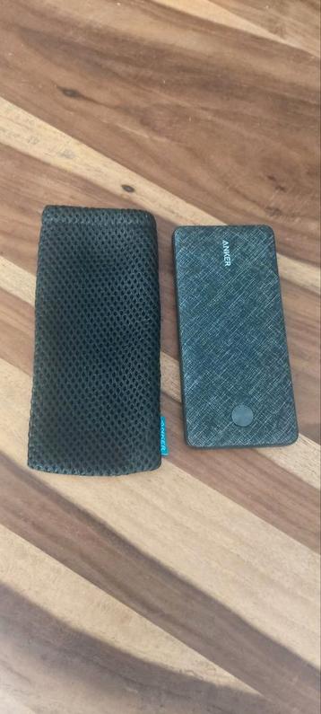 Anker powercore essentiel 20.000 powerbank beschikbaar voor biedingen