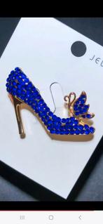 Nieuwe Broche Schoen met Vlinder - Gratis Verzending!, Overige materialen, Blauw, Minder dan 4 cm, Nieuw