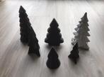 Kerstbomen 5 stuks decoratie kleur zwart en 1 stuks beige, Diversen, Ophalen, Zo goed als nieuw