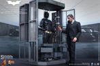 Batman Armory Bruce Wayne & Alfred Hot Toys 1/6 Figure nieuw, Ophalen of Verzenden, Nieuw
