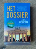 Het Dossier - Anya Niewierra, Ophalen of Verzenden, Zo goed als nieuw, Nederland, Anya Niewierra