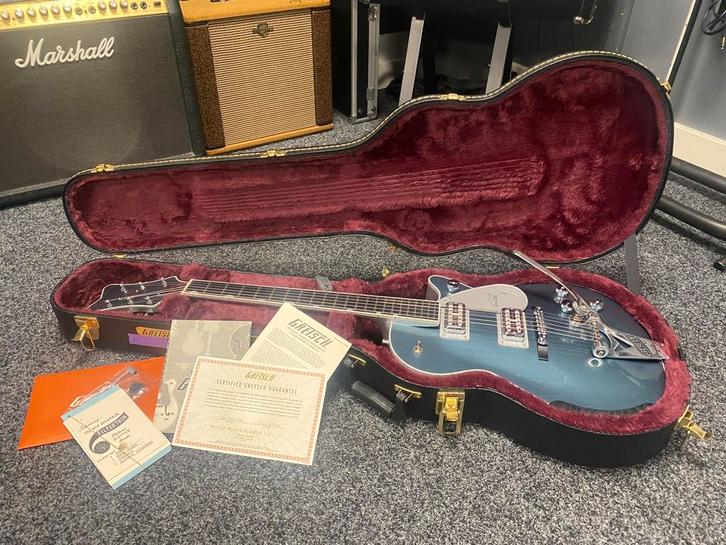 Gretsch G6134T-140th pinguin double anniversery, Muziek en Instrumenten, Snaarinstrumenten | Gitaren | Elektrisch, Zo goed als nieuw