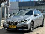 BMW 1-serie 118i Introduction Edition Automaat - Navigatie, Gebruikt, Bedrijf, 3 cilinders, Lichtsensor