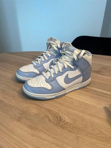 Nike Dunk High Aluminium (Dames) maat 36,5 beschikbaar voor biedingen