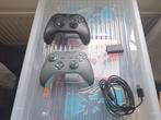 Xbox one controllers en play and charge kit, Spelcomputers en Games, Spelcomputers | Xbox | Accessoires, Ophalen of Verzenden