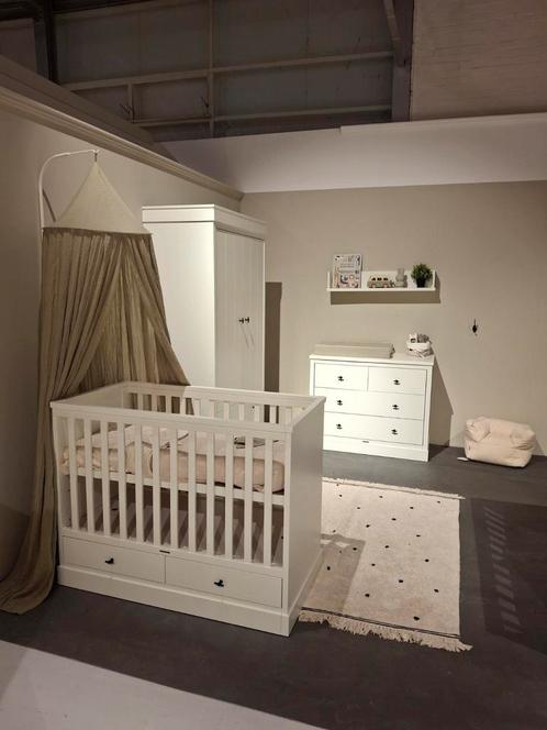 Kidsmill Newport babykamer wit 3-delig, Kinderen en Baby's, Kinderkamer | Complete kinderkamers, Zo goed als nieuw, Jongetje of Meisje