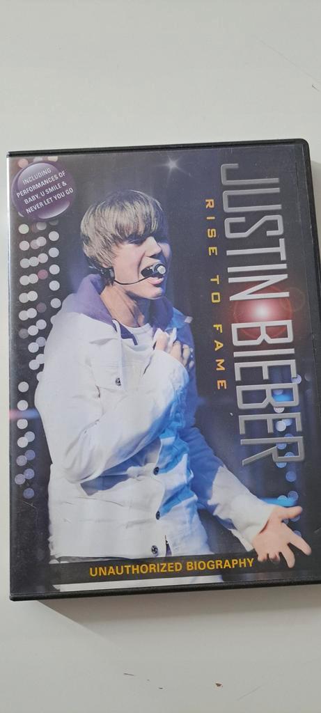 Justin Bieber - Rise of Fame : Unauthorized Biography (dvd), Cd's en Dvd's, Dvd's | Muziek en Concerten, Zo goed als nieuw, Alle leeftijden