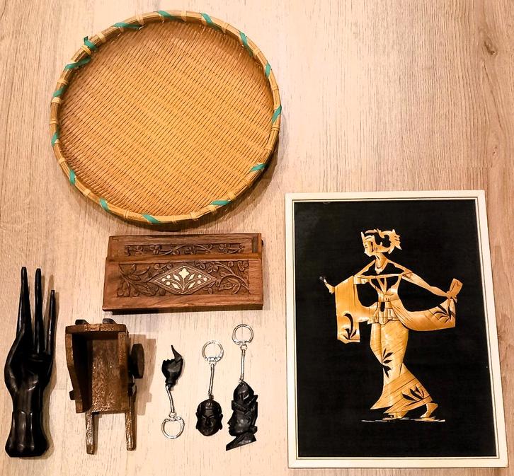 Bieden - 8 Unieke Handgemaakte Artikelen - India & Indonesië, Antiek en Kunst, Curiosa en Brocante, Ophalen