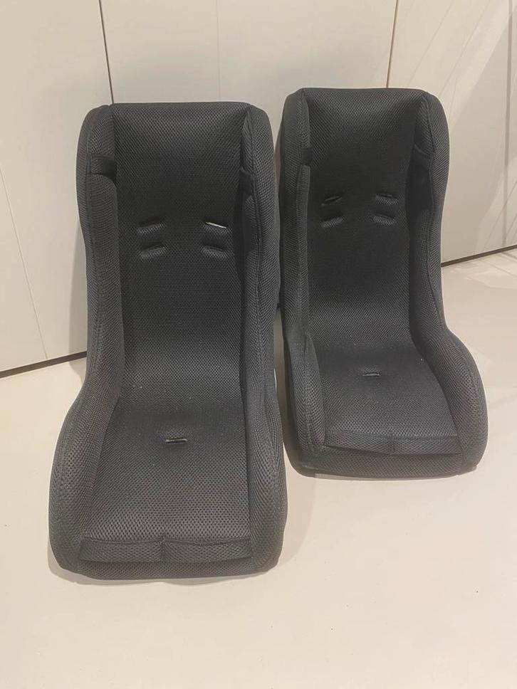 2x Peuterschaal Bakfiets Melia -Zwart Comfort (7-18 maanden), Fietsen en Brommers, Fietsen | Bakfietsen, Zo goed als nieuw, 1 kind