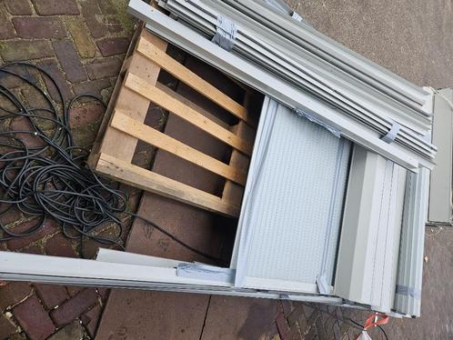 Partij elektrische rolluiken rolluik shutter ( 044 ), Doe-het-zelf en Verbouw, Rolluiken, Gebruikt, 200 cm of meer, 150 tot 200 cm