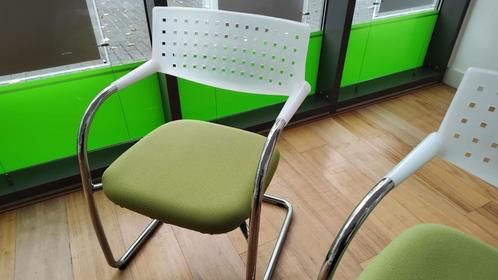Antonio Citterio Vitra Visavis stoelen, Huis en Inrichting, Stoelen, Zo goed als nieuw, Vijf, Zes of meer stoelen, Kunststof, Metaal