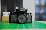 Nikon F2 AS Zwart - Prachtige Patina, Volledig Functioneel, Audio, Tv en Foto, Fotocamera's Analoog, Ophalen of Verzenden, Zo goed als nieuw