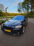 BMW 5-Serie 520i 184pk Aut. 2013 Zwart, Auto's, 4 cilinders, 2000 kg, Zwart, Origineel Nederlands