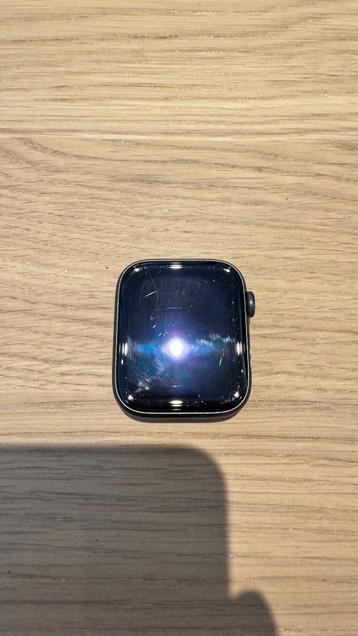 Apple Watch Series 5 44mm beschikbaar voor biedingen