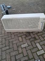 2 dru gevelkachels met door voer, 30 tot 80 cm, Gebruikt, Radiator, Ophalen of Verzenden