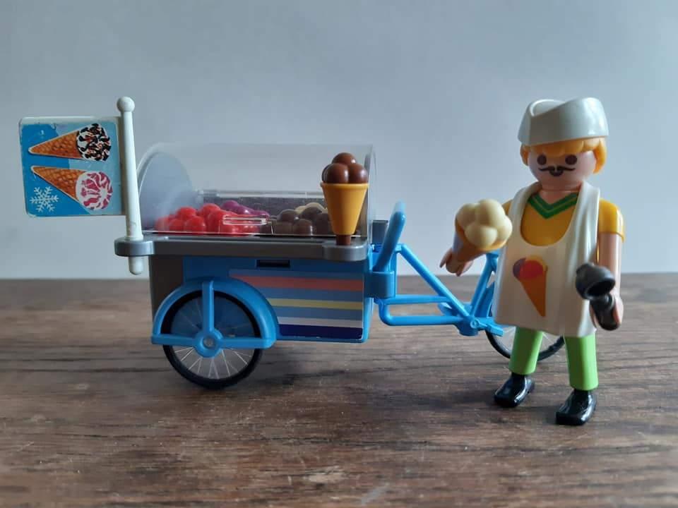 Playmobil ijsco kar met verkoper, Ophalen of Verzenden, Gebruikt, Los playmobil