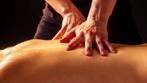 Massage voor mannen. Door aantrekkelijke volwassen masseur, Ontspanningsmassage