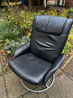 Zwarte lederen relaxstoel, Huis en Inrichting, Fauteuils, Ophalen, Gebruikt, 50 tot 75 cm, Leer
