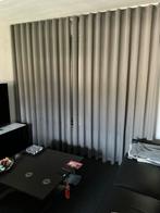 Grijze Inbetween Gordijnen wave plooi- Zo Goed Als Nieuw, Huis en Inrichting, Ophalen of Verzenden, Zo goed als nieuw, Grijs, 200 cm of meer