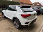 Volkswagen T-Roc 1.5 TSI DSG|ACC/DIGITAAL/TRHAAK/ELEC-KLEP, Auto's, 1258 kg, 4 cilinders, 150 pk, Wit