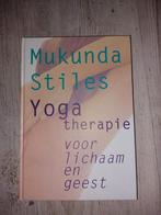 Mukunda Stiles Yogatherapie - lichaam en geest, Ophalen of Verzenden, Zo goed als nieuw, Gezondheid en Conditie, Mukunda Stiles