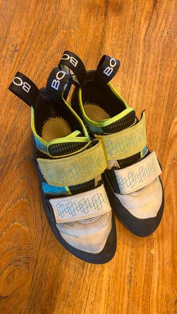 Borreal boulderschoenen maat 35,5 beschikbaar voor biedingen