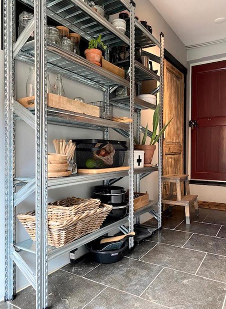 Elegante ondiepe metalen stellingkast, Huis en Inrichting, Kasten | Wandmeubels, Nieuw, 150 tot 200 cm, 150 tot 200 cm, 25 tot 50 cm