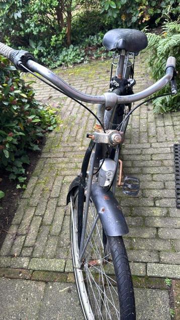 🚴‍♂️ HENK – Jouw nieuwe Tweedehands Herenfiets! 🔑💡 beschikbaar voor biedingen