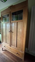 Brocante kast met glas in lood raampjes, Antiek en Kunst, Ophalen of Verzenden
