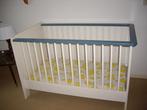 kinderledikantje met matras +bedzeiltje +lakentjes dekbed, Ophalen, Zo goed als nieuw, Ledikant