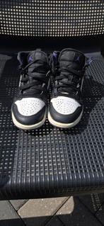Jordan mid 1, Kinderen en Baby's, Kinderkleding | Schoenen en Sokken, Ophalen of Verzenden, Schoenen