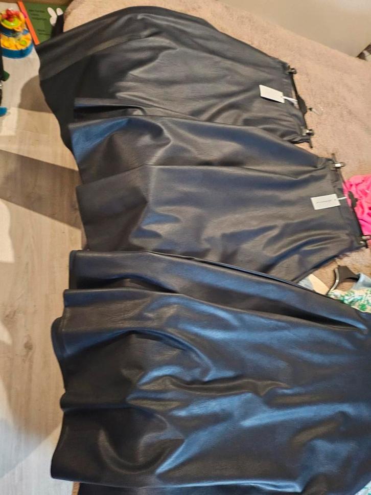 3 Rokken - Webshop Uitverkoop!, Kleding | Dames, Broeken en Pantalons, Nieuw, Zwart, Ophalen of Verzenden