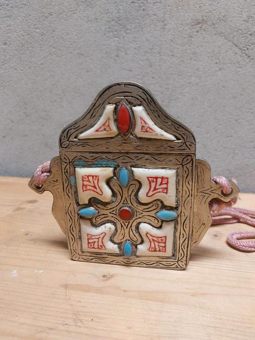 Tibetaanse Gau / Prayer Box, 15cm, Antiek en Kunst, Kunst | Niet-Westerse kunst, Ophalen of Verzenden