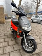 Gilera runner fluo rosso dd 172cc, Fietsen en Brommers, Scooters | Piaggio, Ophalen, Overige modellen