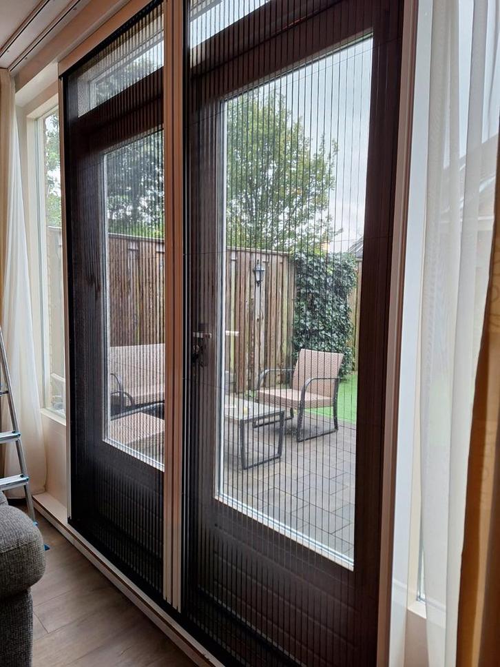 Hordeur schuifdeur - zo goed als nieuw!, Doe-het-zelf en Verbouw, Deuren en Horren, Zo goed als nieuw, Hordeur, 200 tot 215 cm