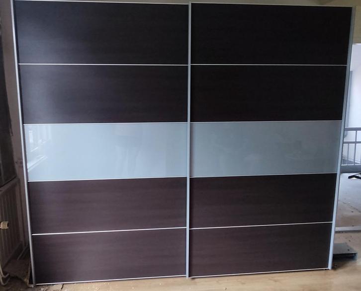Kledingkast 250cm breed. Leveren en monteren ook mogelijk, Huis en Inrichting, Kasten | Kledingkasten, Gebruikt, 200 cm of meer