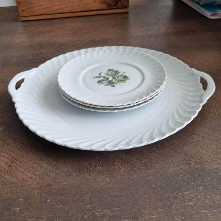 Dwan Rose gebaksschaal met drie gebaksbordjes, Antiek en Kunst, Antiek | Servies los, Ophalen of Verzenden