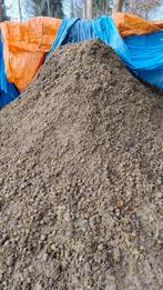 Mest voor tuin ,gras moestuin,Gratis afhalen zonder hooi of, Ophalen