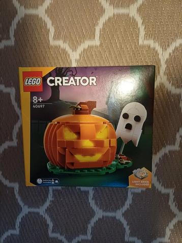 LEGO Creator 40697 Halloween Pompoen & Spook beschikbaar voor biedingen