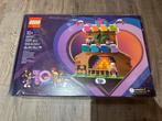 Lego set 4002022  - 10 Years of Friendship, Ophalen of Verzenden, Nieuw, Complete set, Lego