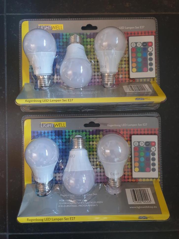 2x Regenboog LED Lampen Set E27 met Afstandsbediening, Huis en Inrichting, Lampen | Overige, Nieuw, Ophalen of Verzenden
