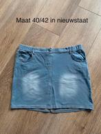 Jeans look-a-like stretchrokje mt 40/42 nieuwstaat, Kleding | Dames, Rokken, Ophalen of Verzenden, Zo goed als nieuw, Maat 38/40 (M)