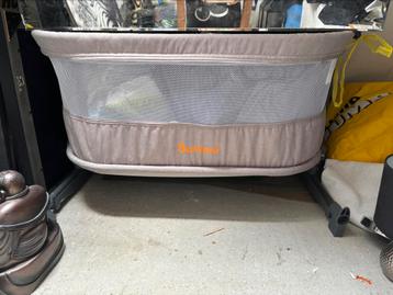 Co sleeper beschikbaar voor biedingen