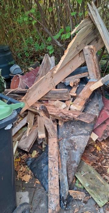 Hout voor open haard - Gratis af te halen! beschikbaar voor biedingen