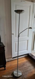 Stijlvolle Staande Lamp met Leeslamp led, Huis en Inrichting, Lampen | Vloerlampen, Ophalen of Verzenden, Zo goed als nieuw, Metaal