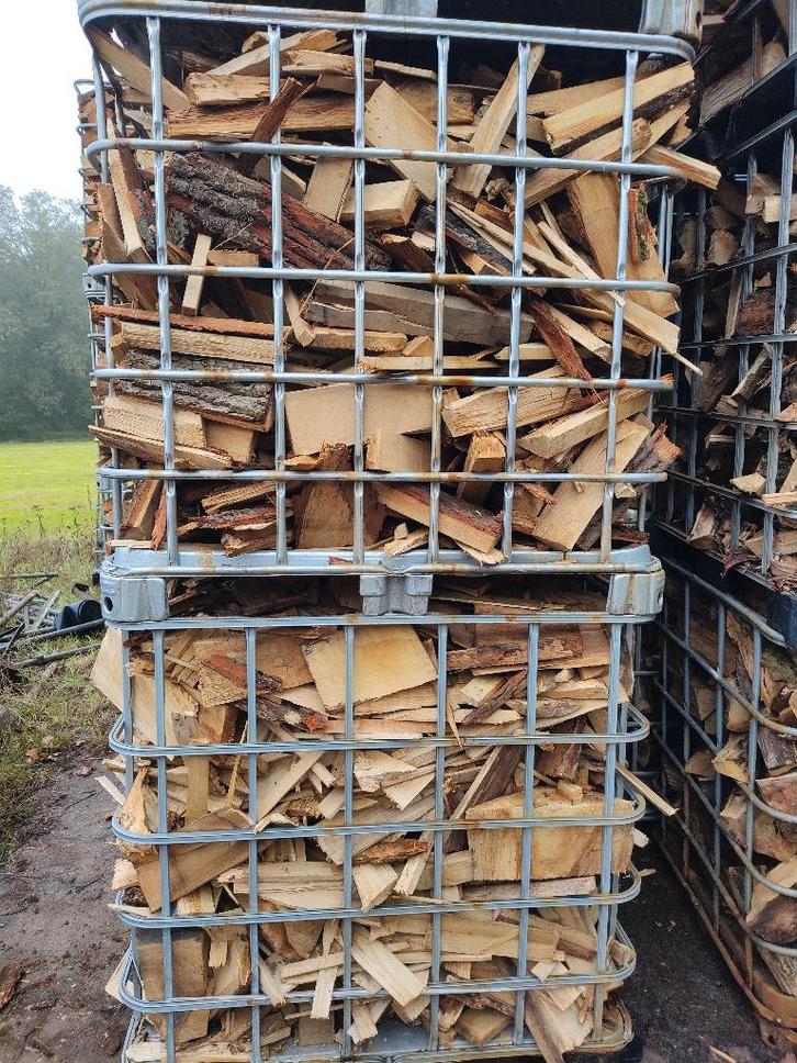 Eiken brandhout. zagerij restproduct, Tuin en Terras, Haardhout, Blokken, Eikenhout, Minder dan 3 m³, Ophalen