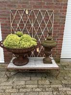 Grote oude ijzeren oorvaas, Ophalen